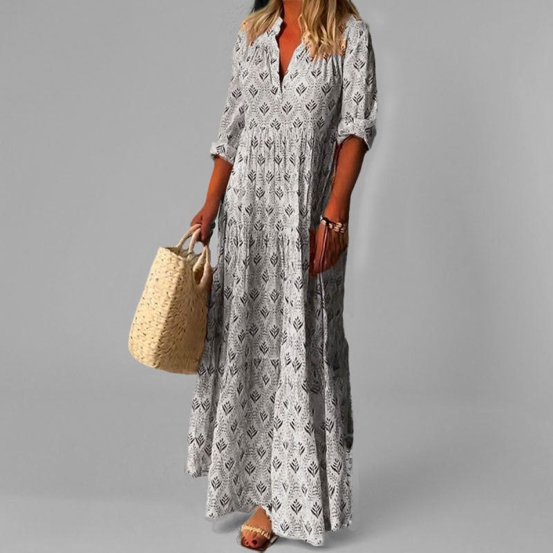 Women’s Maxi Dress - Loose Fit – V-Neck – Vintage Print – 3/4 Sleeve