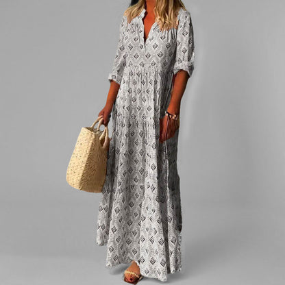 Women’s Maxi Dress - Loose Fit – V-Neck – Vintage Print – 3/4 Sleeve