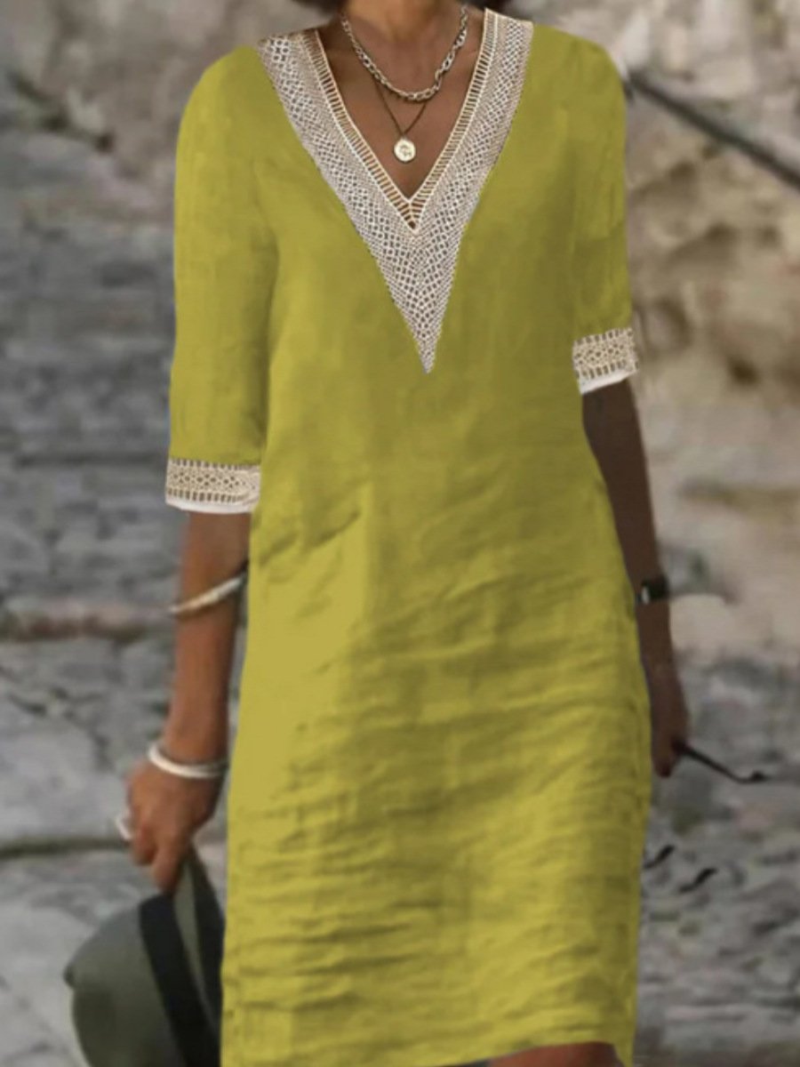 Women's Casual Dress - V-Neck Lace Trim - Relaxed Fit 3/4 Sleeve