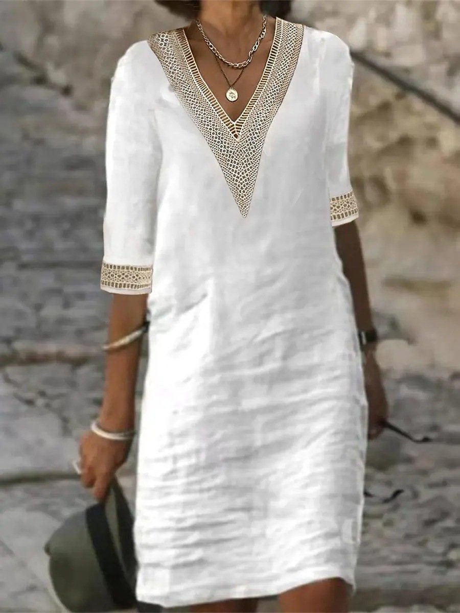 Women's Casual Dress - V-Neck Lace Trim - Relaxed Fit 3/4 Sleeve